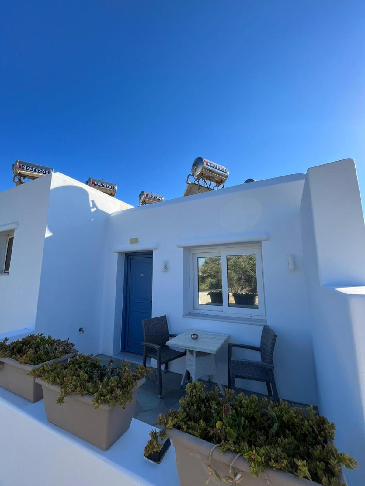 Sun Studios Mykonos Town ภายนอก รูปภาพ