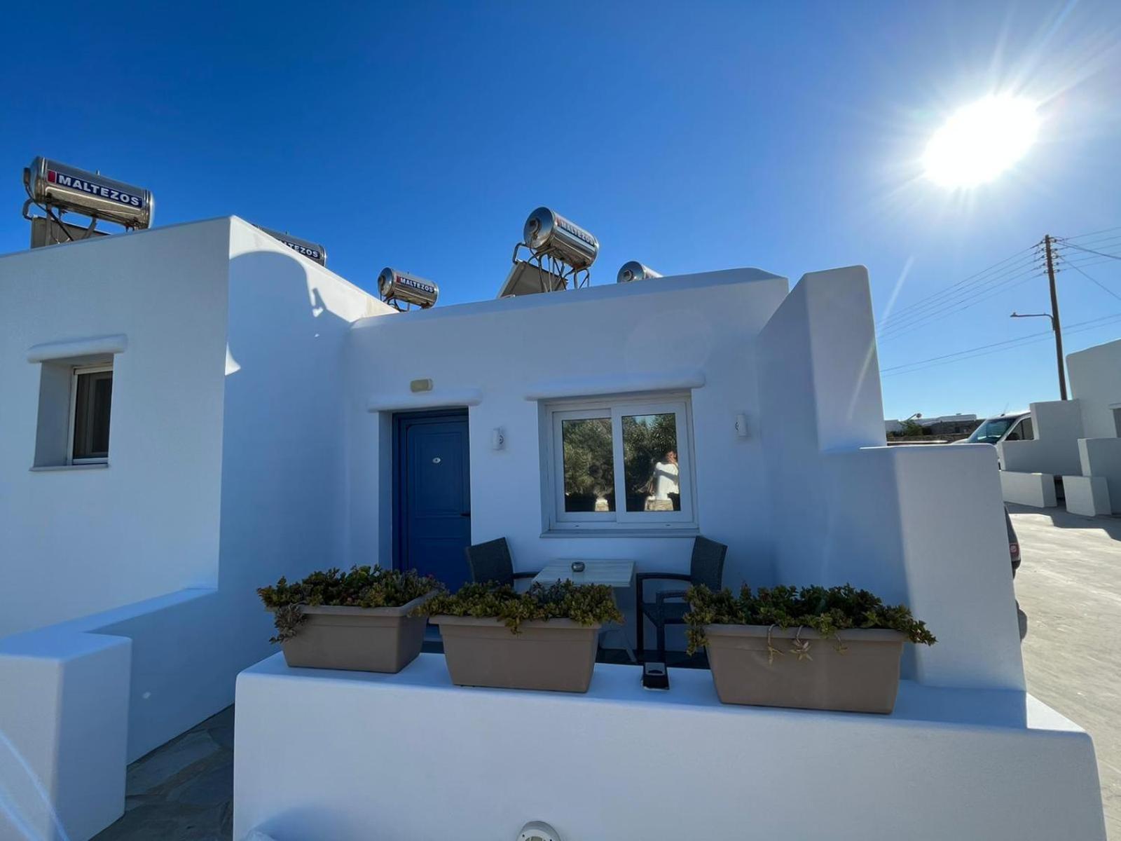 Sun Studios Mykonos Town ภายนอก รูปภาพ