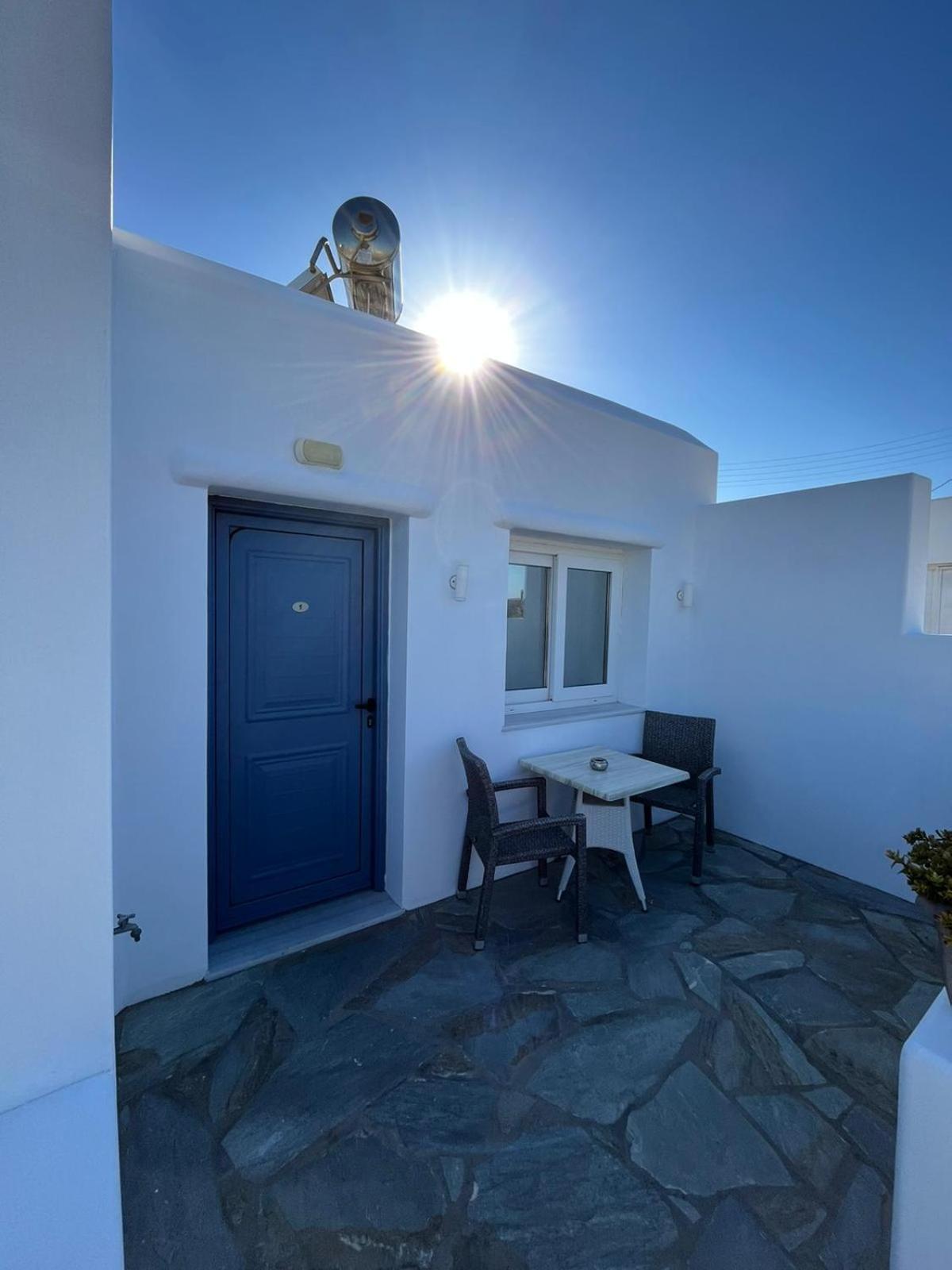 Sun Studios Mykonos Town ภายนอก รูปภาพ